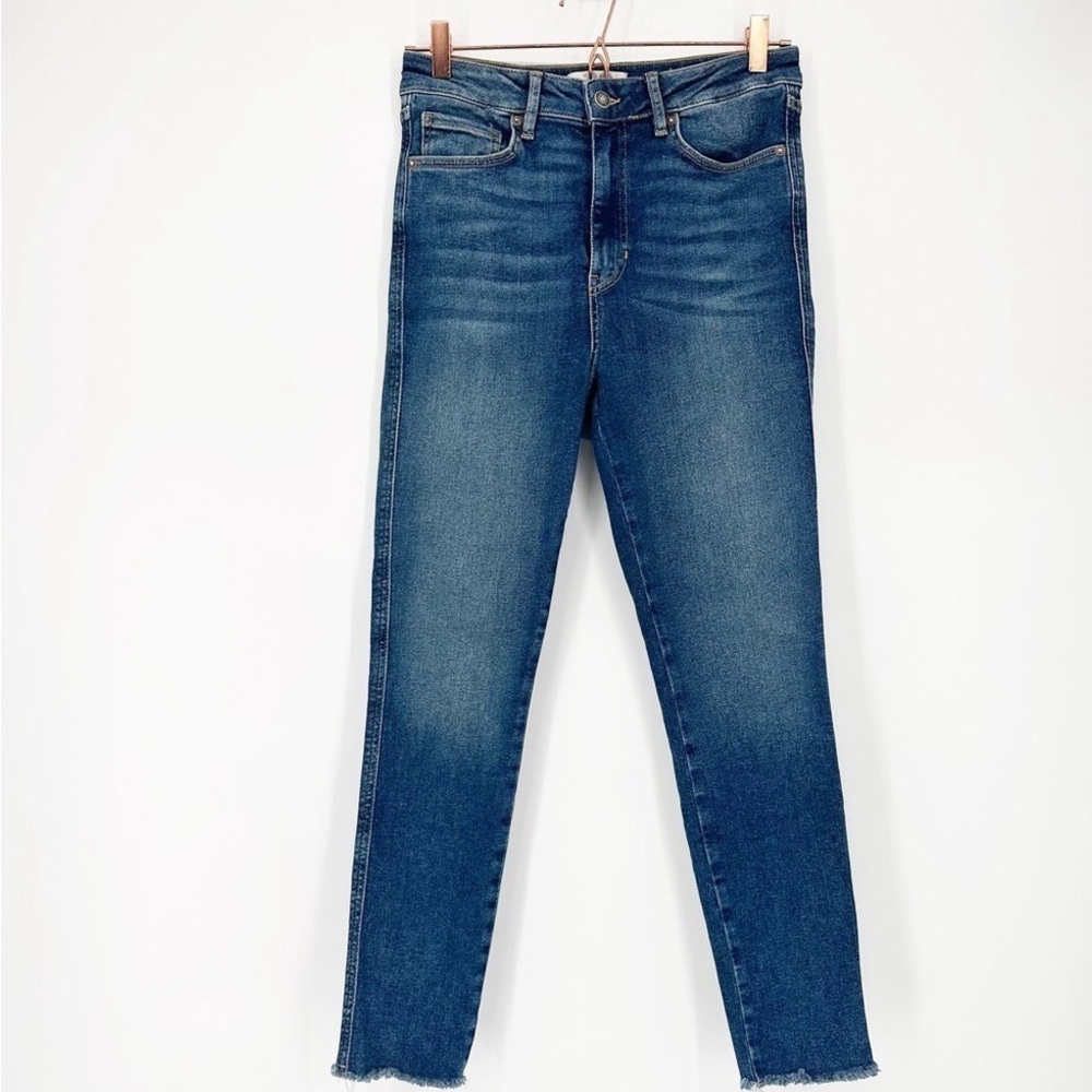 We the Free Raw Dark Wash Distressed High-Rise Jeans Size 29